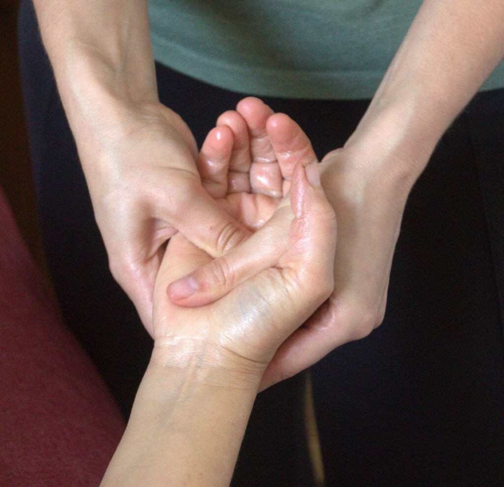 formation massage holistique de bein-etre